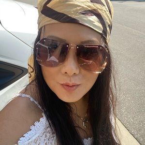 Meet your Posher, Jocelyn